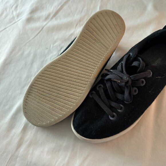 Allbirds Wool Piper Sneakers - Picture 2 of 4